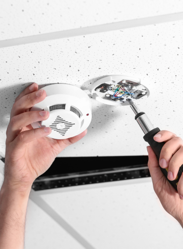 Installazione impianto di rilevazione fumi incendio e gas - ICEL srl | Piacenza